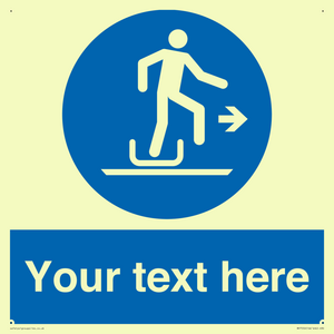 Custom Alighting from a toboggan to the right